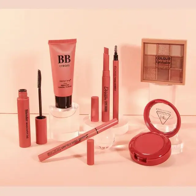 Heng%20Fang%2011-Piece%20Beauty%20Makeup%20Box%20-%20Image%203