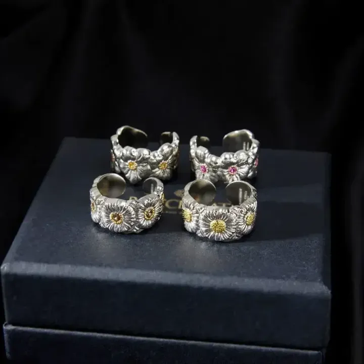 Exquisite%20Classic%20Series%20wire%20drawing%20craft%20Shiny%20Gardenia%20flower%20rings%20for%20women%20Copper%20plating%20Single%20Row%20crystal%20ring%20Jewelry%20-%20Image%202