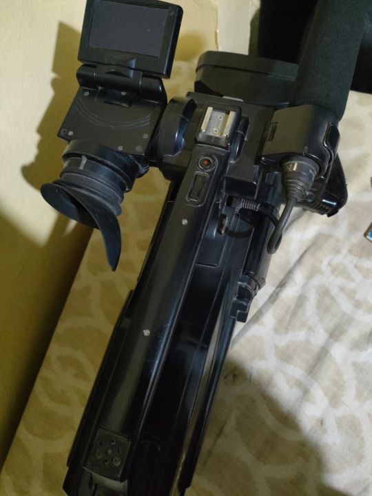 sony%20P1500%20Camera%20in%20Good%20Condition%20%20(Used)%20-%20Image%202