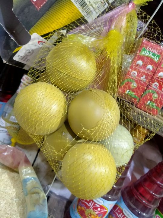 12 pieces hard plastic balls for playing cricket for kid ball cricket plastic hard ball for sports
