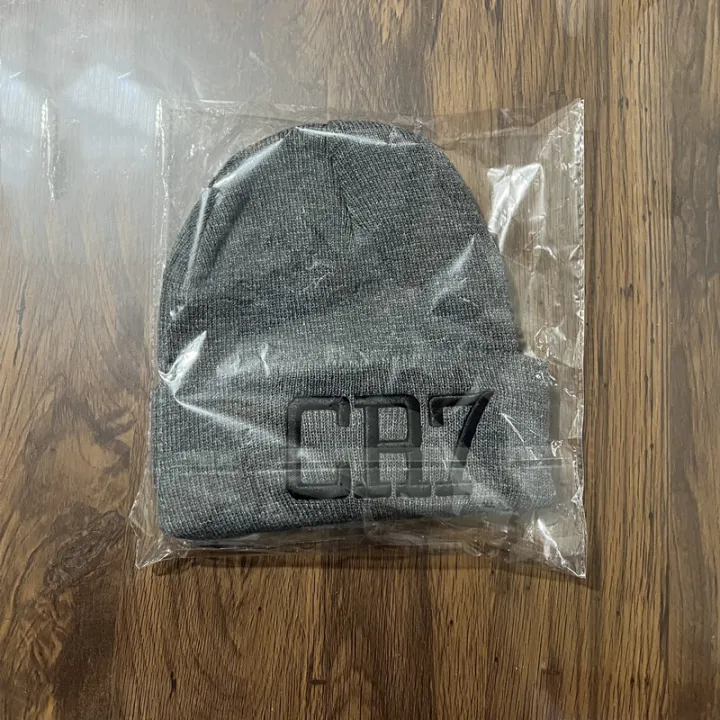 Warm%20Outdoor%20Knitted%20Plush%20Hat%20Cristiano%20Ronaldo%20CR7%20Hats%20Embroidery%20Football%20Cap%20Cosplay%20Cr7%20Unisex%20Accessories%20Party%20-%20Image%203