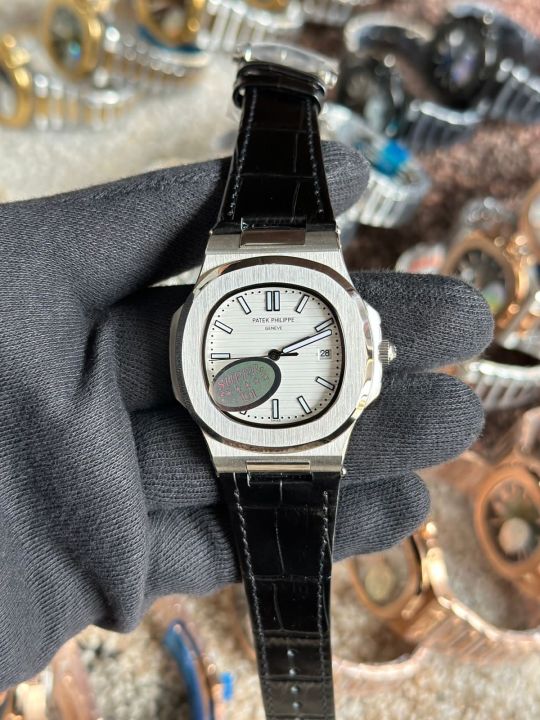 patak%20phillip%20wrist%20watch%20for%20buisnessman%20-%20Image%205