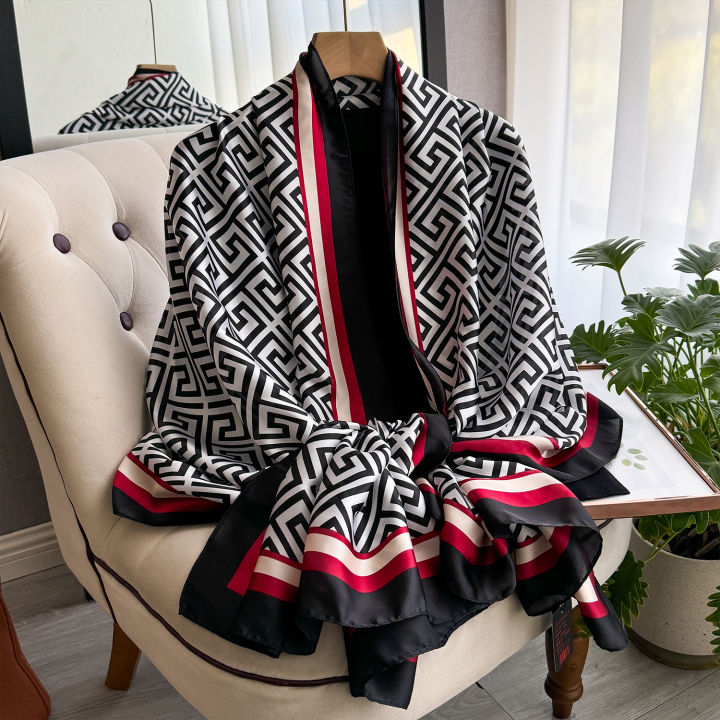 2025%20Spring%20180*90CM%20Fashion%20Dustproof%20Big%20Bandanna%20Popular%20Satin%20Finish%20Silk%20Shawls%20Scarves%20Luxury%20Print%20Sunscreen%20Beach%20Towel%20-%20Image%203