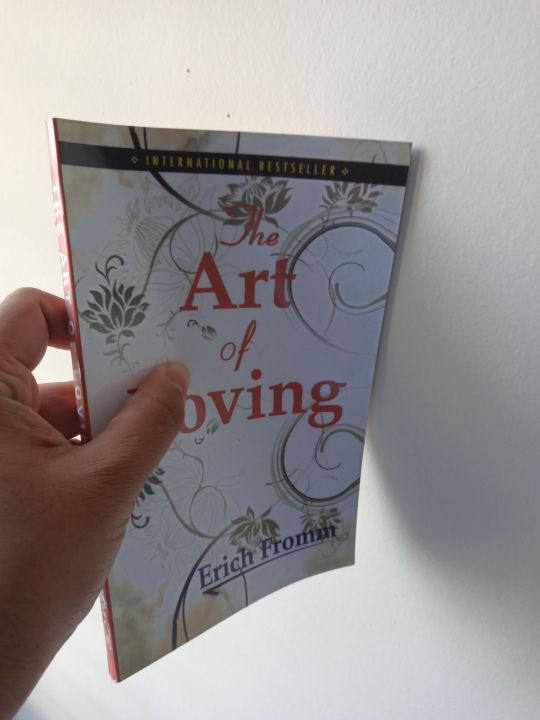 The%20Art%20of%20Loving%20by%20Erich%20Fromm%20-%20Image%203