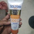 Solotan Sunblock Cream spf100 Water Resistant ( Tinted ). 