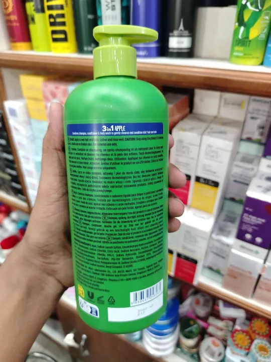 Suave%20Kids%203-in-1%20Silly%20Apple%20Shampoo,%20Conditioner%20&%20Body%20Wash%20-%20700ml%20Fun%20Gentle%20Cleansing%20for%20Kids%E2%80%99%20Hair%20&%20Skin%20-%20Image%202