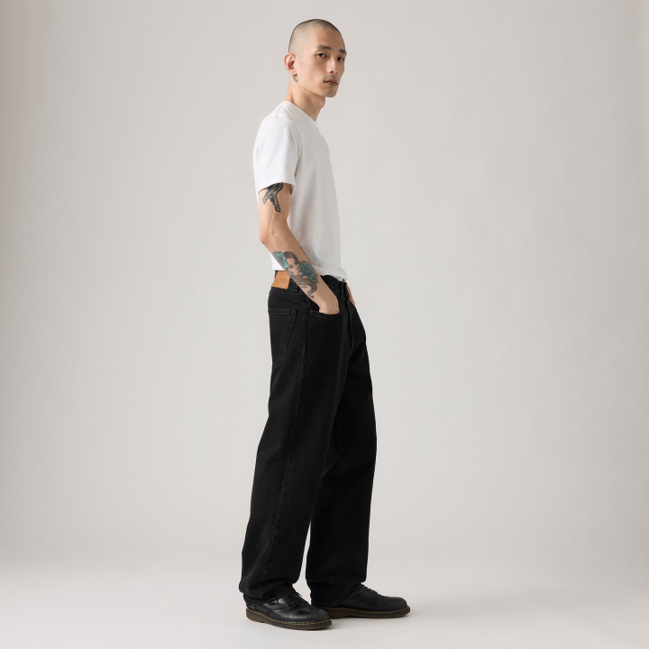 Levi%E2%80%99s%C2%AE%20Men's%20568%E2%84%A2%20Loose%20Straight%20Jeans%20For%20Men%20-%20Image%203