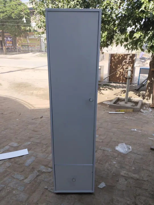 Tavish%20Single%20Door%20Wardrobe%20Armoire%20Closet%20with%20Hanging%20Storage,%20White%20Wood(BM%20Mart)%20-%20Image%205