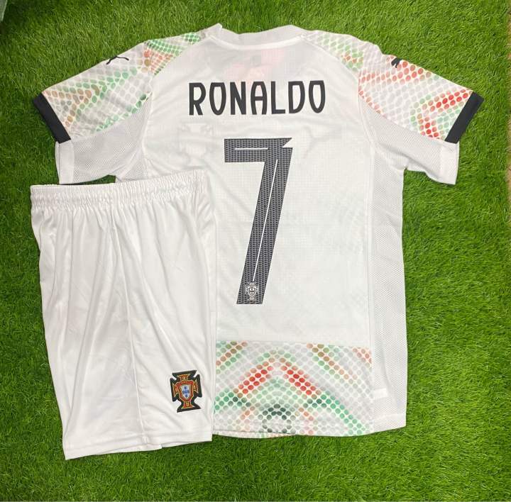 Portugal%20away%20kit%2025/26%20Football%20kit%20Football%20Shirt%20and%20shorts%20Ronaldo%20Shirt%20Ronaldo%20Shirt%20and%20Shorts%2025/26%20-%20Image%202