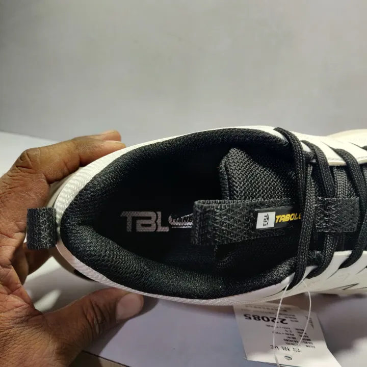 TBL%20original%20sports%20and%20casual%20shoes%20-%20Image%207