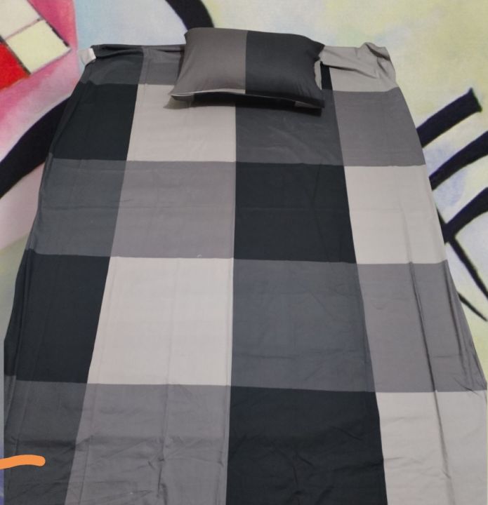 garments%20bed%20cover%20size%20(4fit%C3%977fit)%201%20pice%20-%20Image%202