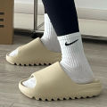 Summer Women Slippers Men Sandals Casual Beach Shoes Soft Bottom Slides Thick Platform EVA Anti-Slip Home Slippers. 