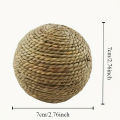 Handmade straw and rattan pet ball water grass ball parrot foot ball rabbit hamster cat pet chew toy ball chew toy to clean teet. 