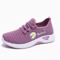 Trendy Mesh Non-Leather Casual Shoes for Outdoor Spring and Summer Low-Top Running Students with Soft Bottom. 