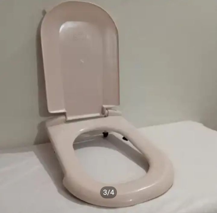 Commode / Toilet Seat Cover