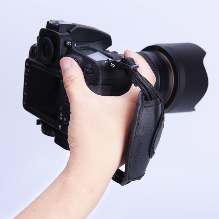 Black%20Hand%20Grip%20Camera%20Strap%20PU%20Leather%20Hand%20Strap%20For%20Dslr%20Camera%20For%20Sony%20For%20Nikon%20For%20Canon%20D800%20D7000%20D5100%20D3200%20-%20Image%202