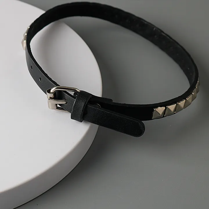 Anime%20Death%20Note%20Necklace%20Misa%20Amane%20Leather%20Choker%20Necklaces%20For%20Men%20Women%20Hip%20Hop%20Punk%20Rivet%20Collar%20Cosplay%20Jewelry%20Gifts%20-%20Image%206
