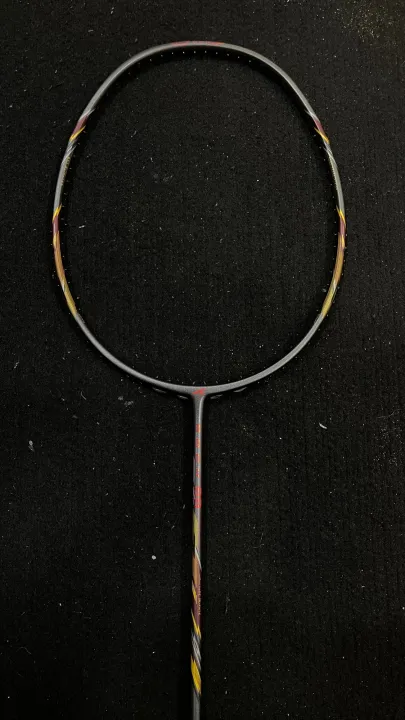 Badminton%20Racket%20Hundred%20Rock%2088%2032lbs%20-%20Image%207