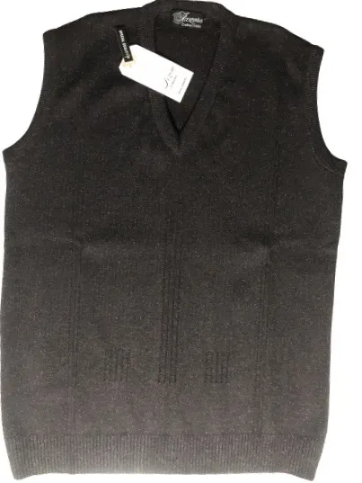 Sleeveless%20sweaters%20for%20men%20-%20Image%203