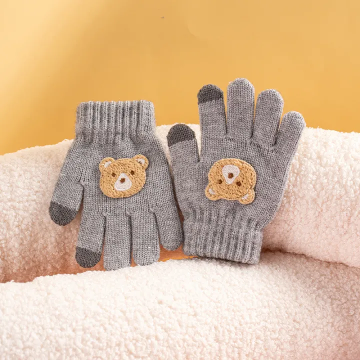 2-6%20year%20old%20cartoon%20bear%20baby%20gloves%20with%20crochet%20hooks,%20thick%20winter%20warmth%20knitted%20gloves,%20boys,%20girls,%20and%20children's%20thick%20-%20Image%205