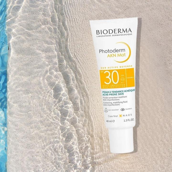BIODERMA%20%20Sunscreen%20SPF90+%20UV%20Protection%20Moisturizing%20Sunblock%20For%20Face%20Body%20Thighs%20Non-Greasy%20Fast-Absorbing%20-%20Image%204