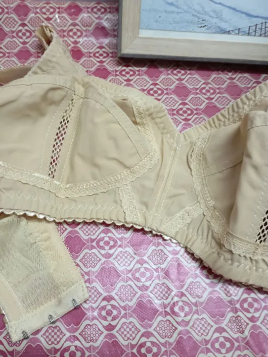 New%20Design%20Best%20Quality%20Cotton%20Bra%20for%20Girls%20and%20Ladies%20-%20Image%202