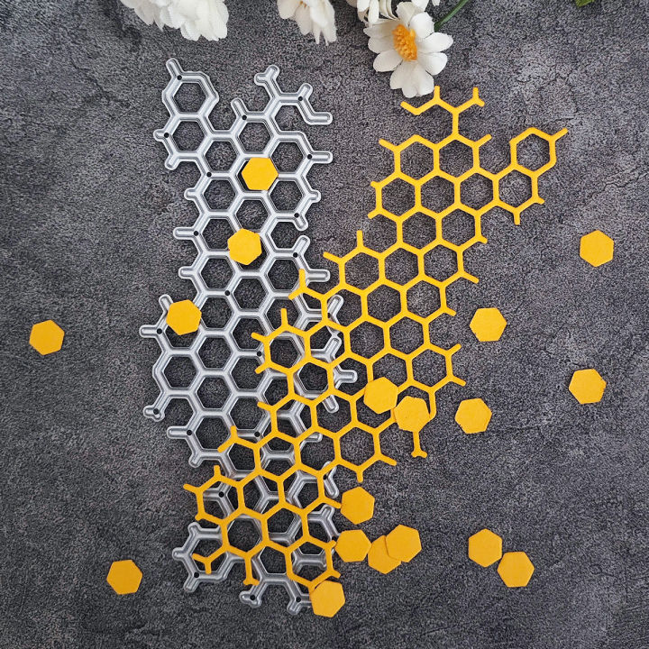 Honeycomb%20Metal%20Cutting%20Dies%20Stencils%20Scrapbooking%20Decorative%20Embossing%20Folder%20Carbon%20Steel%20Paper%20Card%20DIY%20Die%20Cuts%20-%20Image%204