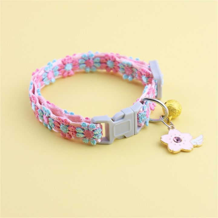 Fashion%20Rainbow%20Flower%20Cat%20Collar%20With%20Bell%20-%20Image%202