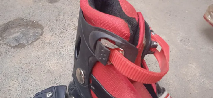 Roller%20Skates%20-%20Image%204