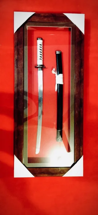 red%20samurai%20sword%20-%20Image%204