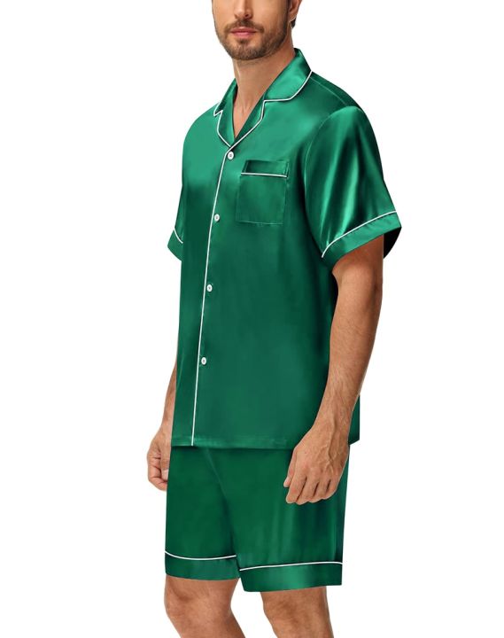 Men's%20Silky%20Satin%202Pcs%20Pajama%20Set%20Short-Sleeve%20Lapel%20Chest%20Pocket%20Shirt%20And%20Shorts%20Smooth%20Touch%20Soft%20Sleepwear%20Cozy%20Nightshirts%20-%20Image%204