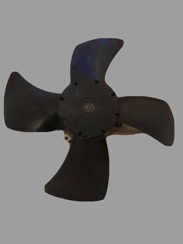 GENUINE RADIATOR FAN FOR SUZUKI CULTUS, ALTO 1000CC AND KHYBER