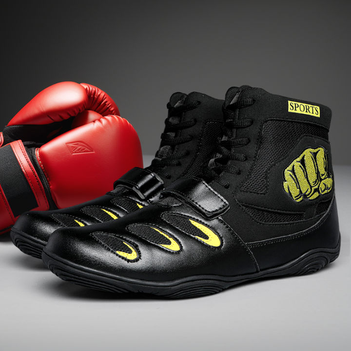 Wrestling%20Shoes%20%E2%80%93%20High%20Traction%20Wrestling%20Shoes%20for%20Men,%20Women,%20Youth%20&%20Kids%20-%20Durable%20Shoes%20for%20Wrestling,%20Boxing,%20Weightliftin%20-%20Image%202