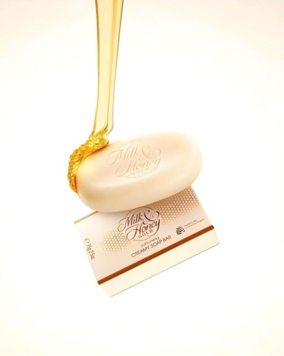Milk%20And%20Honey%20Soap%20Bar%20-%20Image%203