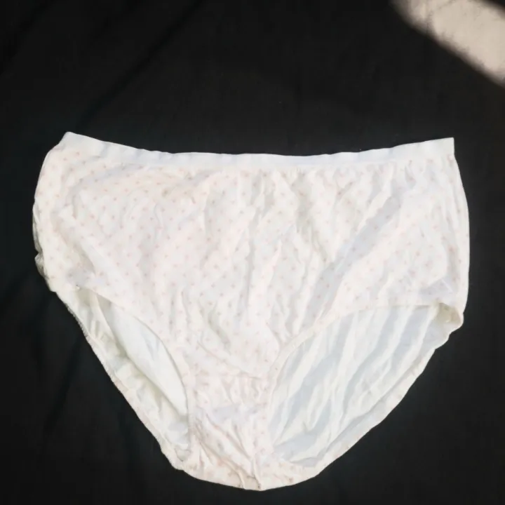 Multicolor%20Fashionable%20Cotton%20Made%20panties%20For%20Women%20-%20Image%205