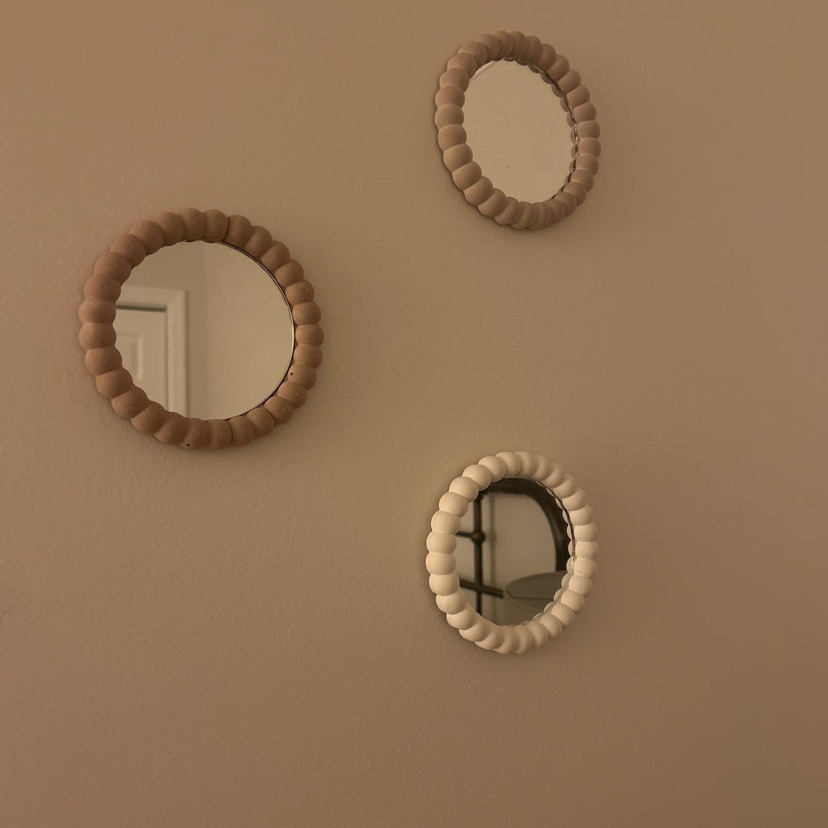 Round Bubble Small Mirror