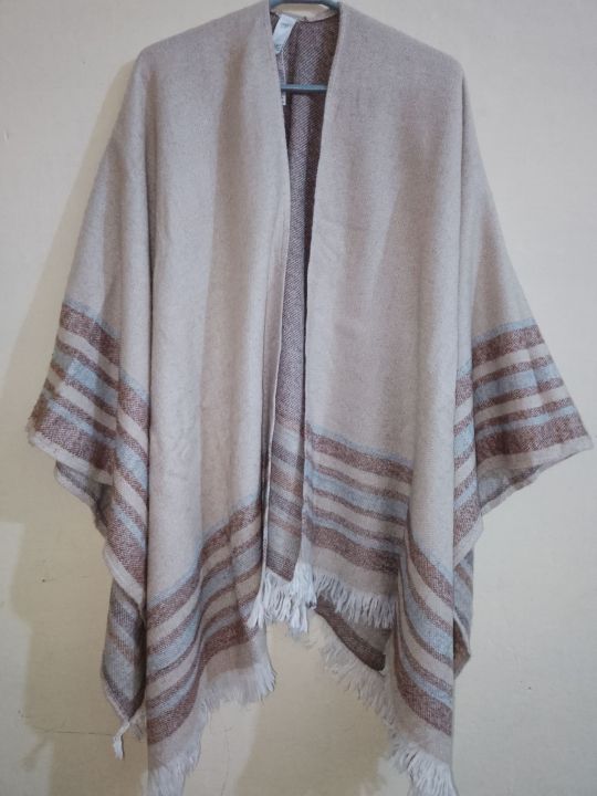 wool%20cape%20shawl%20-%20Image%206