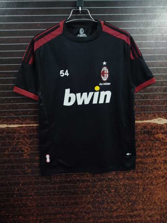Ac%20Milan%20retro%20Jersey%20half%20%20sleeve%20Thai%20premium%20-%20Image%202