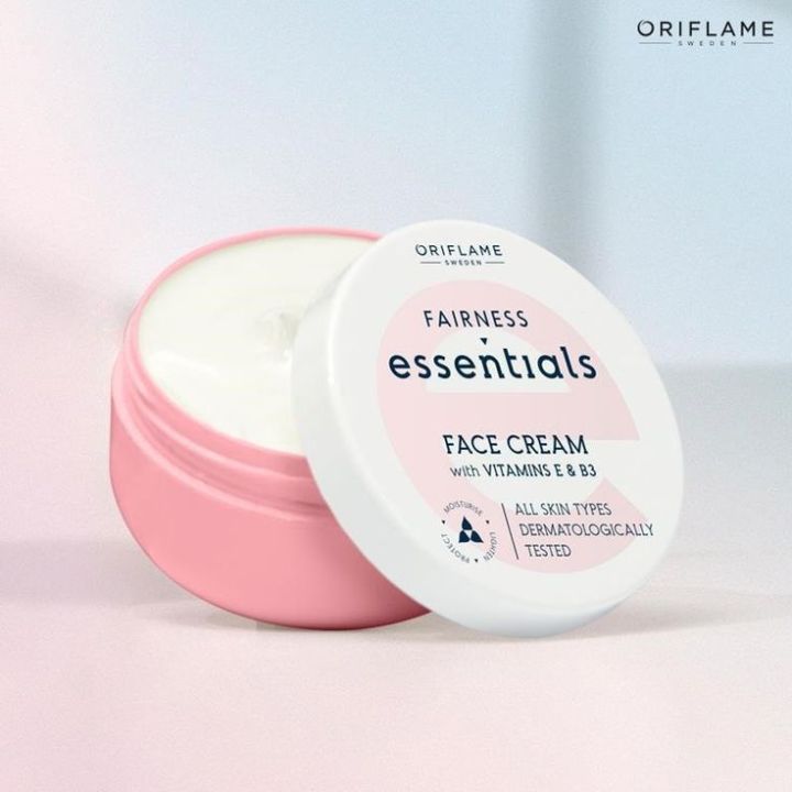oriflame%20whitening%20face%20cream%20-%20Image%204