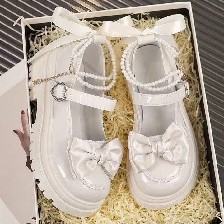 Lolita%20Shoes%20Heart%20Buckle%20Women%20Sweet%20Bow%20Pearl%20Chain%20Mary%20Janes%20Shoes%20Woman%20PU%20Leather%20Thick%20Bottom%20Party%20Pumps%20Mujer%20Zapatos%20-%20Image%202