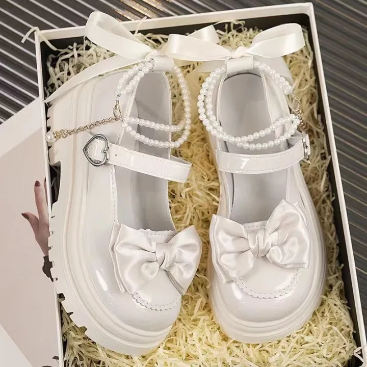Lolita%20Shoes%20Heart%20Buckle%20Women%20Sweet%20Bow%20Pearl%20Chain%20Mary%20Janes%20Shoes%20Woman%20PU%20Leather%20Thick%20Bottom%20Party%20Pumps%20Mujer%20Zapatos%20-%20Image%202