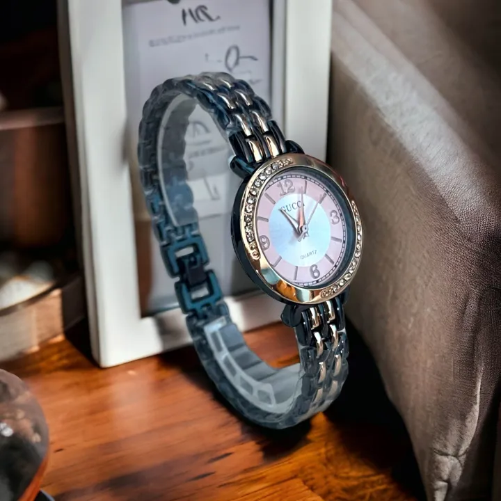 New%20Fashionable%20stainless%20two%20tone%20analogue%20Hand%20watches%20for%20women's%20-%20Image%209