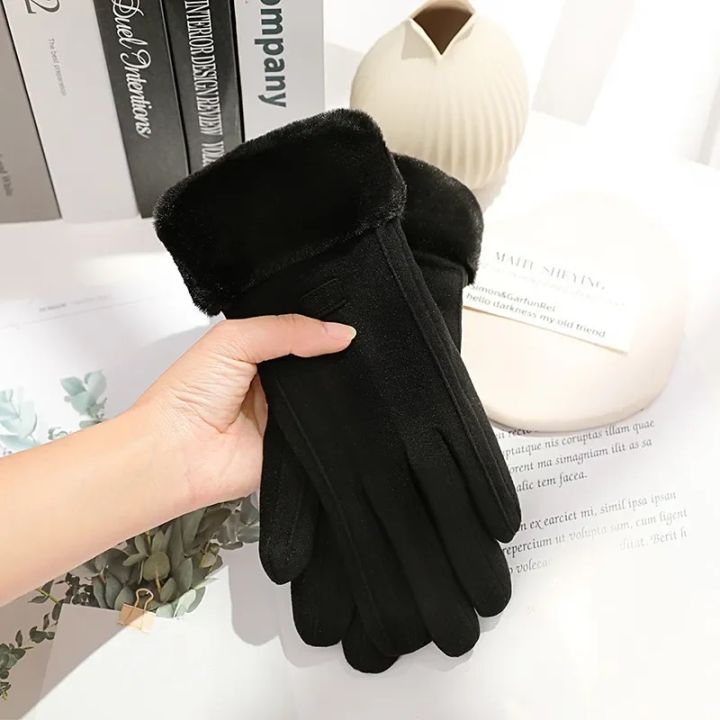 Women%20Winter%20Thick%20Plush%20Gloves%20Fashion%20Warm%20Suede%20Outdoor%20Guantes%20Lady%20Touchscreen%20Driving%20Gloves%20Sports%20Cycling%20Mittens%20-%20Image%206