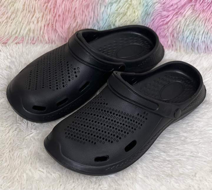 Mens%20Classical%20Trendy%20Crocs%20Eva%20Comfortable%20Lightweight%20Clogs%20Sandals%20Shoes%20-%20Image%204