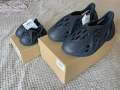 Yeezy Foam Runner Shoes for Mens Best Quality Walking Shoes EVA Crocs for Mens American Casual Crocs. 