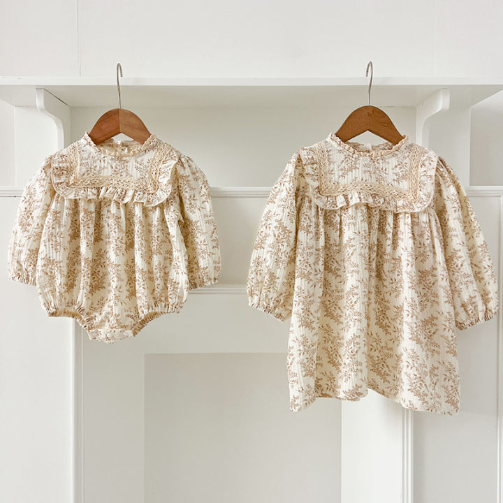 New%20Sisters%20Dress%20Infant%20Baby%20Girls%20Lace%20Collar%20Dress%20Rompers%20Kids%20Girls%20Vintage%20Flowers%20Princess%20Dress%20Family%20Clothes%20Rompers%20-%20Image%202
