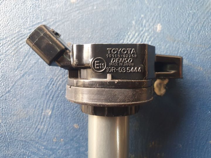 Toyota%20Corolla%201.8%20(2ZR%20Altis)%20/%20Prius%201.8%20Ignition%20Current%20Coil%20Brand%20New%20High%20Quality%20Imported%20(4x)%20Coil%20-%20Image%203