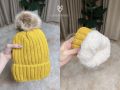 Fur pompom beanie. 