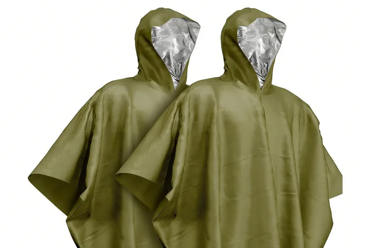 Hooded%20Emergency%20Rain%20Poncho,%20PE%20Material,%20Waterproof%20&%20Warm%20with%20Aluminum%20Coated%20Lining,%20Survival%20Emergency%20Blanket%20for%20Camping%20-%20Image%207