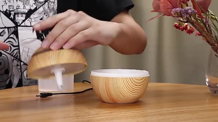 USB Ultrasonic Cool Mist Sprayer Essential Oil Fragrance Mini Home Wood Grain Air Humidifier Electric Air Aroma Diffuser Purifie